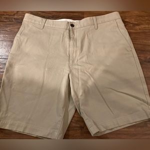 Men’s Kahaki color Docker Shorts